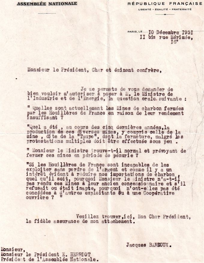 Réponse au courrier.